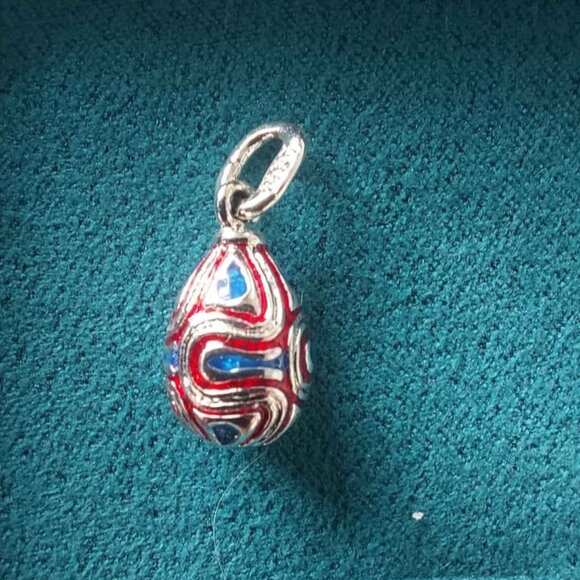Silver and enamel Faberge  pendant - Picture 8 of 8
